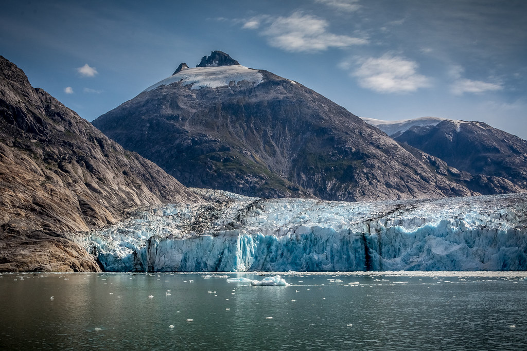 Endicott Arm Dawes Glacier Alaska
