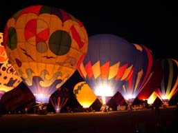 Albuquerque Hot air balloon glow