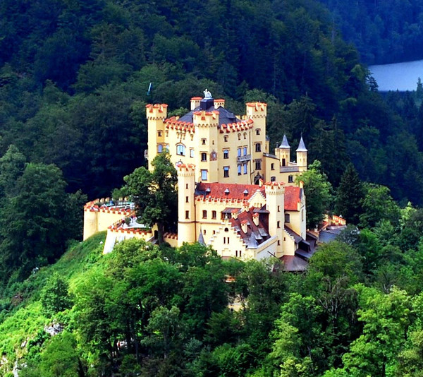 hohenschwangau castle