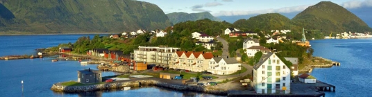 Iceland Norway Scotland Singles Cruise - slideshow5