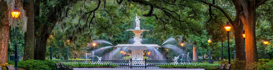 Savannah Georgia Singles Getaway Vacation with a group of solo and